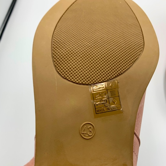 Ladies pink slip on ankle boots with zippered back and western toe - Picture 8 of 10